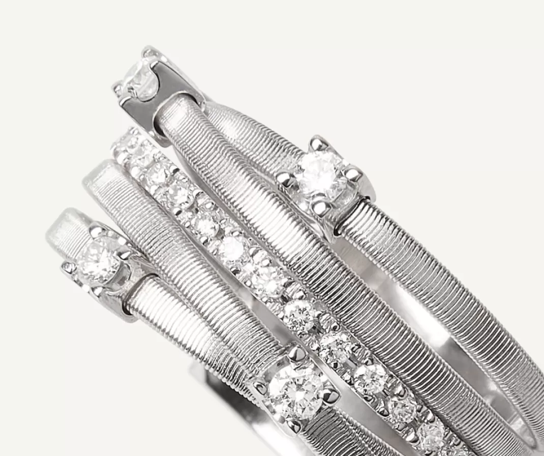 bague_cinq_rangs_en_or_blanc_avec_diamants_sertis_griffe_et_en_barrette_3.webp Bague Cinq Rangs En Or Blanc Avec Diamants Sertis Griffe Et En Barrette*Marco Bicego Clearance
